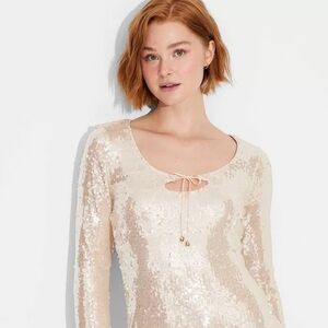 Sequin Keyhole Bell Sleeve Top